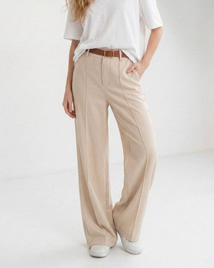 Pantalon “Élena” – Large Taille Haute & Ceinture