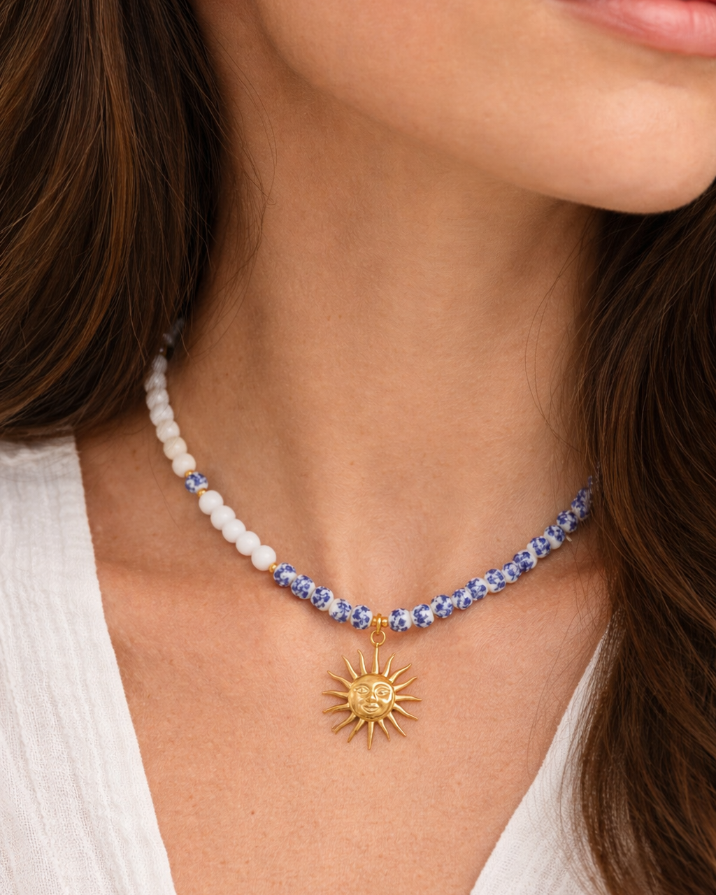 Collier “Océa” – Perles Asymétriques & Soleil Doré