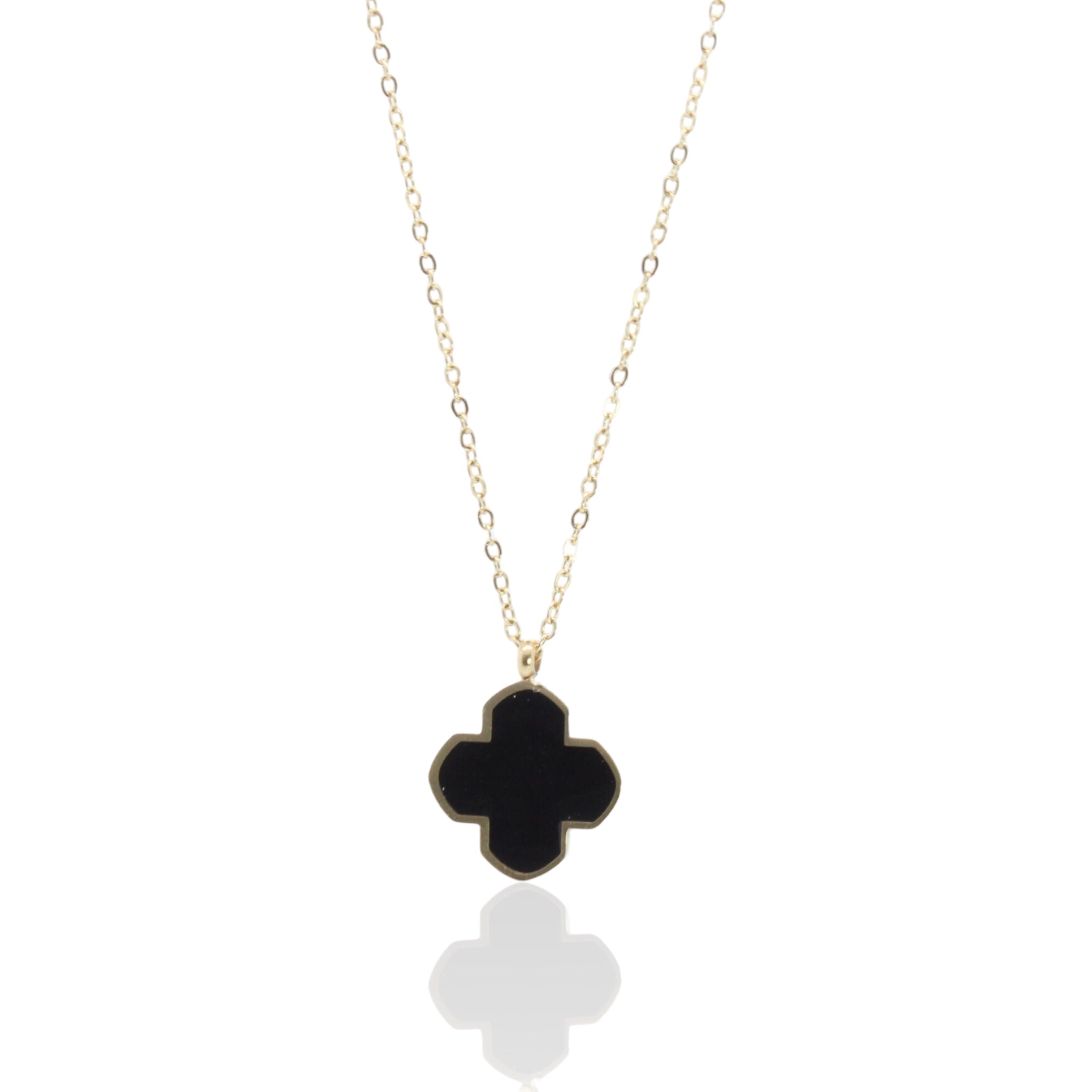 clover necklace 